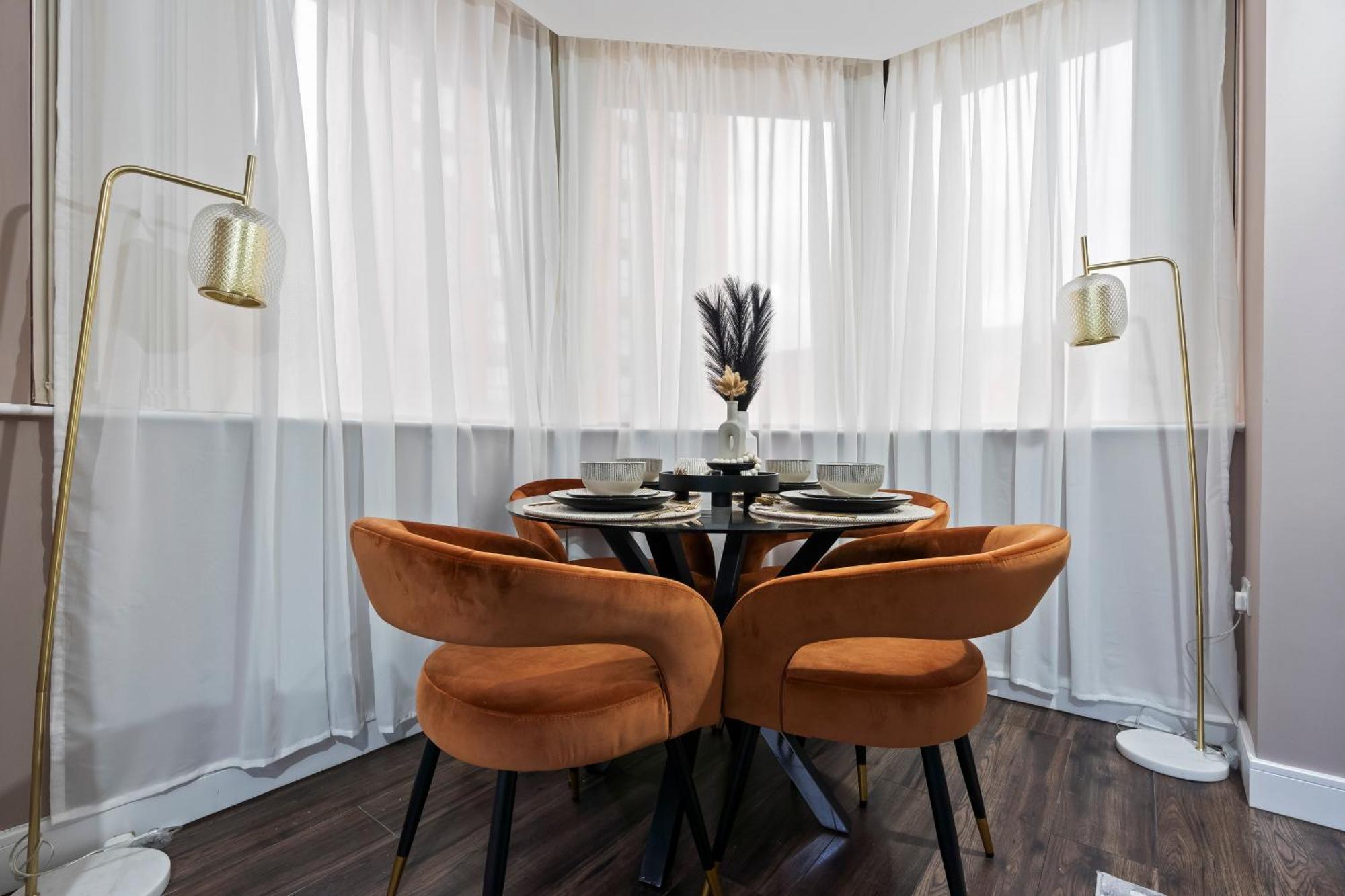 Apartment Belgravia Quarters Ltd *